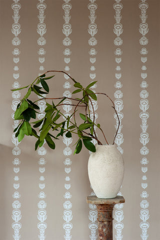 Coving Row White on Stone