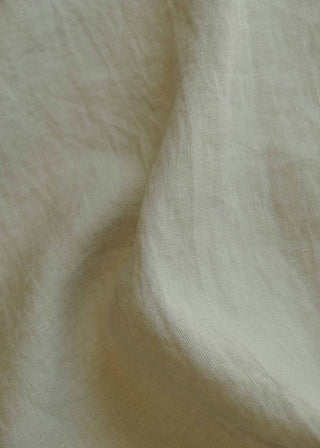 Aura Arroz linen fabric close-up by Coordonné