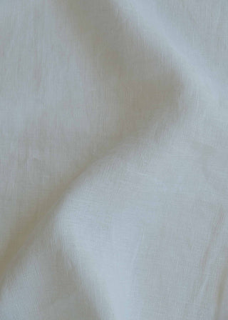 Aura Off linen fabric close-up by Coordonné