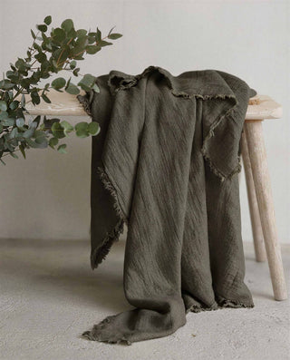 Aura Pimienta linen fabric by Coordonné