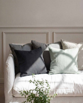Aura Acero linen fabric by Coordonné