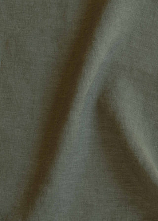 Aura Seta linen fabric close-up by Coordonné