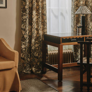 Golden Lily Velvet Black